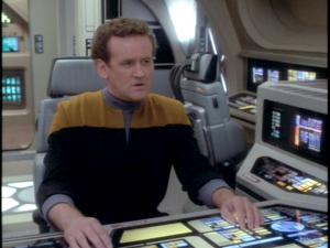 Screenshot: O'Brien takes the runabout back into the Gamma quadrant.